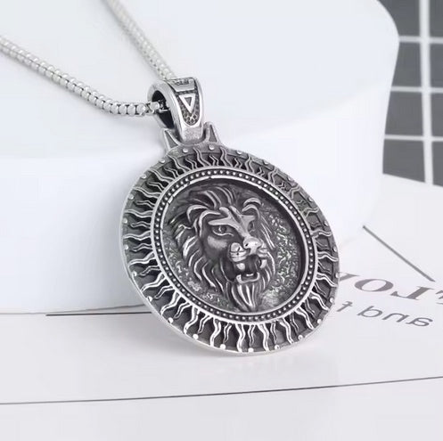 Tarnish Free Jewelry Hypoallergenic Stainless Steel Vintage Lion of Judah Circle Necklace