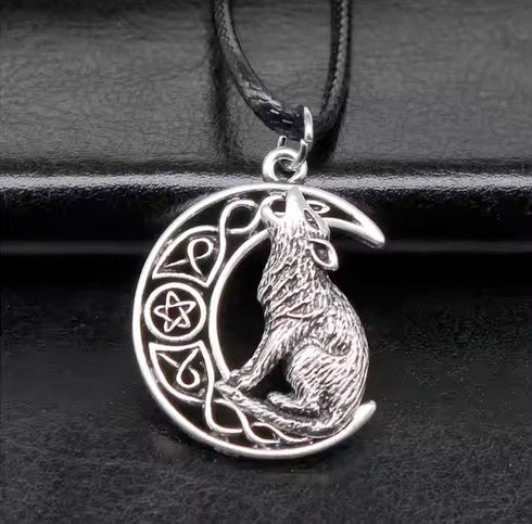 Antique Silver Plated Viking Howling Wolf  Necklace On Black Leather Cord Rope Chain -Adjustable Length